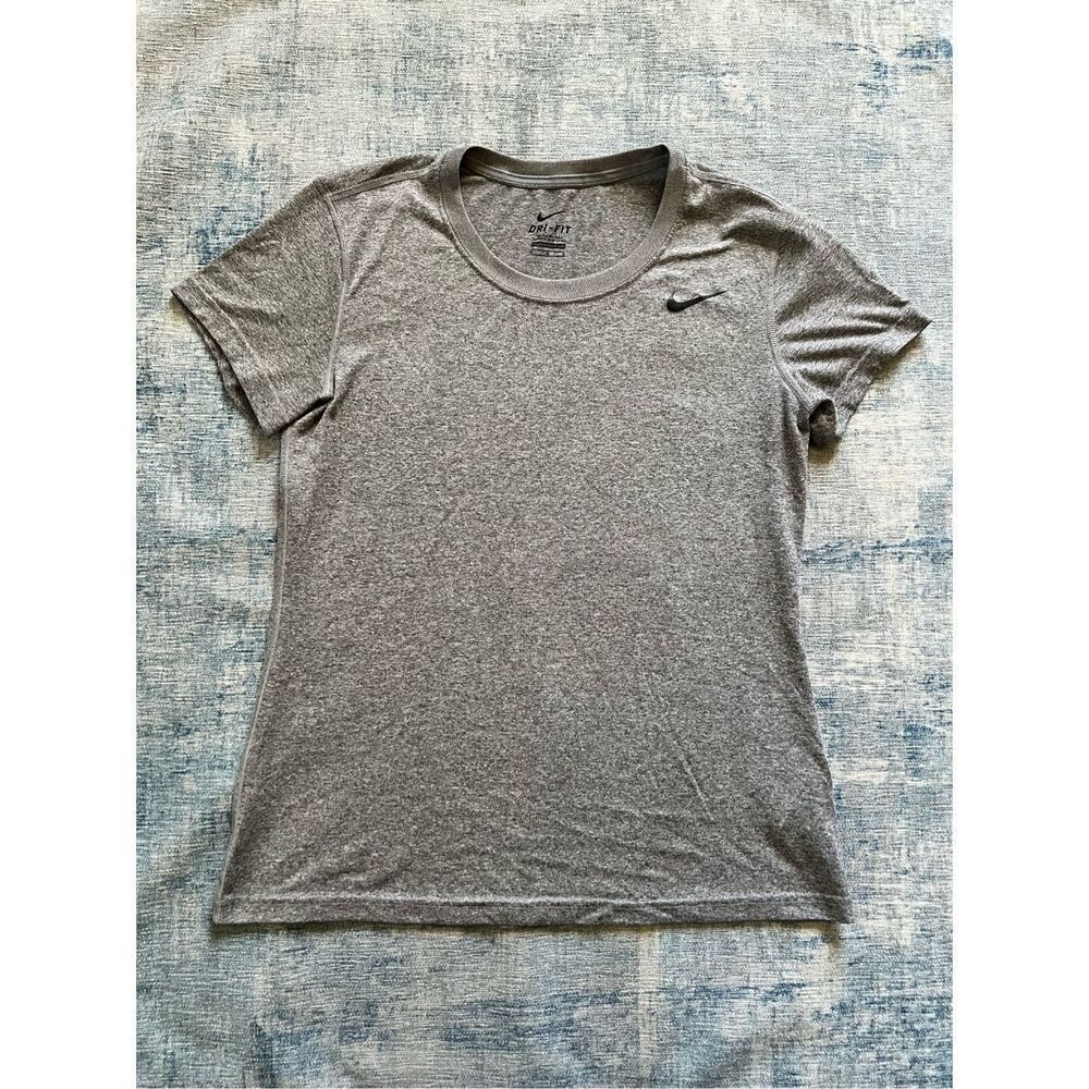 Nike Heathered Gray Dri Fit Short Sleeve Athletic Tee Medium